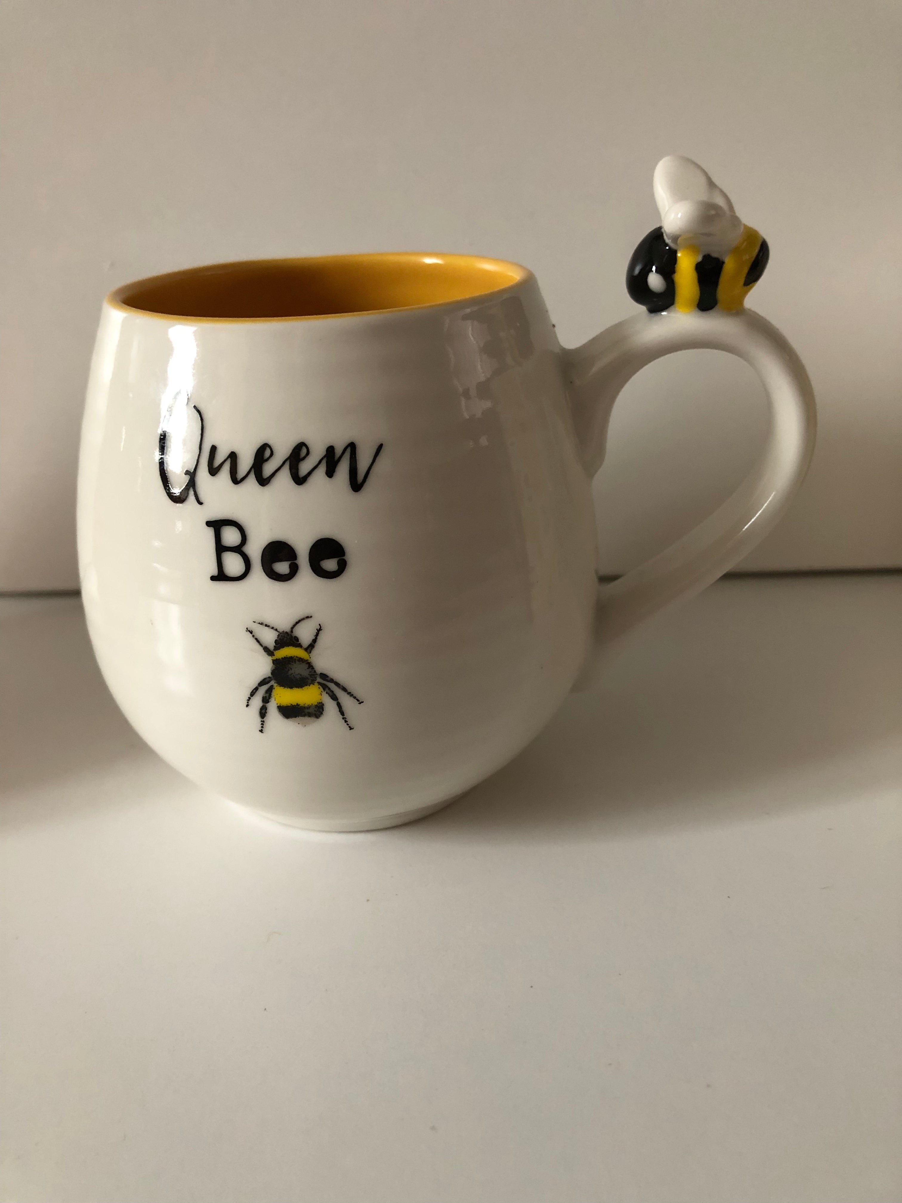 Queen Bee mugs with a on sale vibe